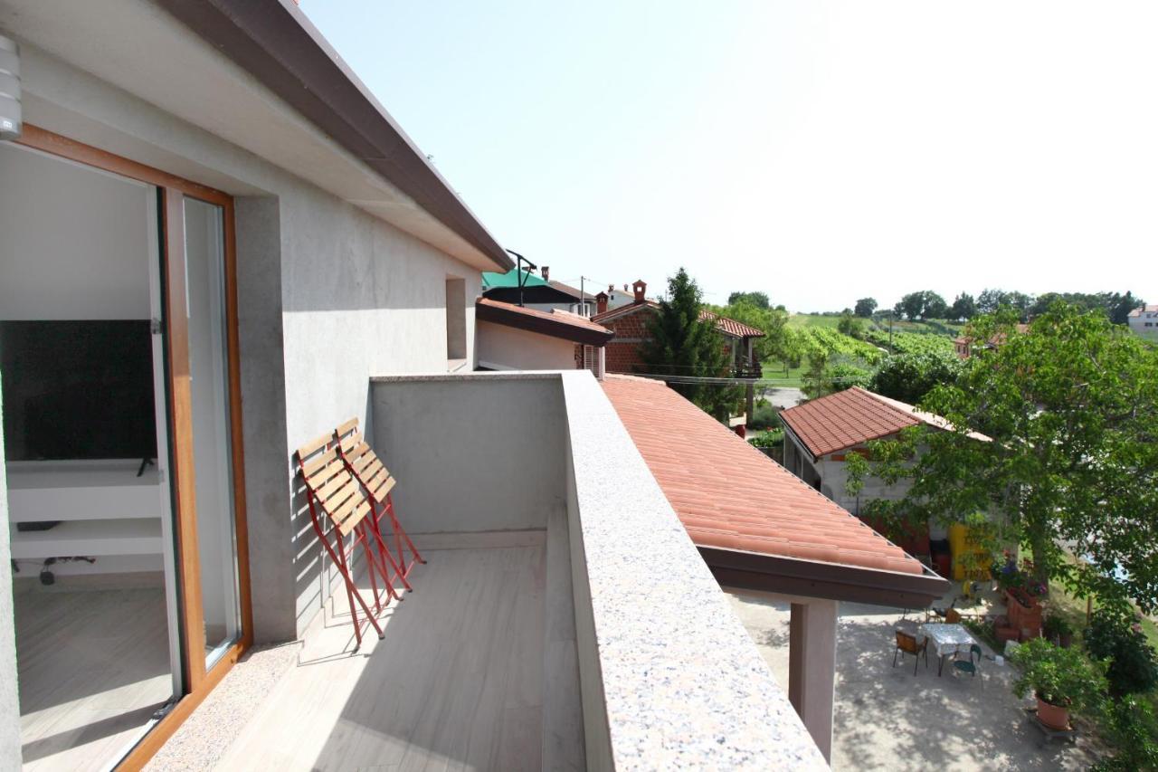 Sea View Istrian Countryside Apartment - Rota Dragonja Dış mekan fotoğraf
